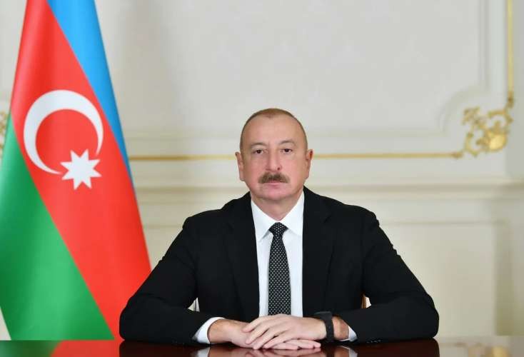 İlham Əliyev sloveniyalı həmkarını təbrik etdi