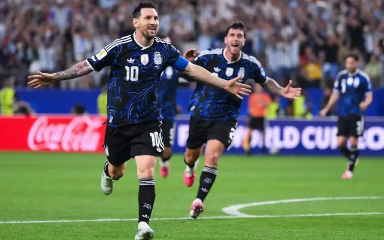 Messi qrup mərhələsinin ən yaxşı futbolçusu seçildi