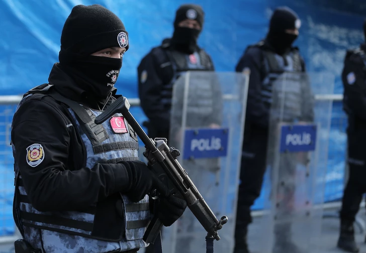 Türkiyədə İŞİD-ə qarşı əməliyyat: 13 nəfər saxlanılıb