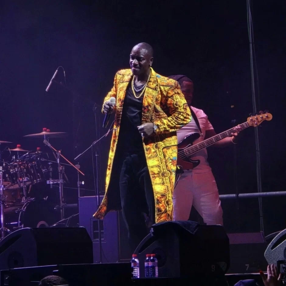 ABŞ-li reper Akon paytaxtda solo konsert verib 
