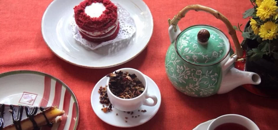 Restoranlarda yeni \"qanun\": Bu şəxslərə çay verilmir!