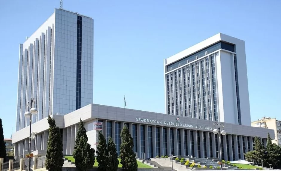 Azərbaycanda yeni rüsumlar 