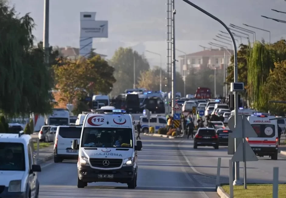Türkiyədə DƏHŞƏT: Ölənlərin sayı açıqlandı