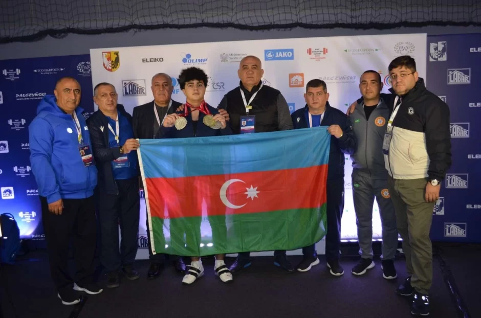 Polşada 1 qızıl, 2 gümüş medal QAZANDIQ