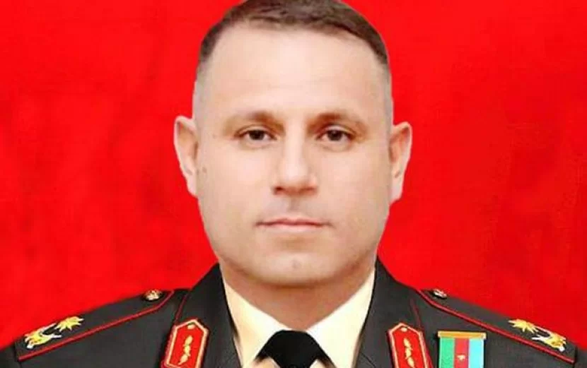 XTQ komandanı general-mayor oldu
