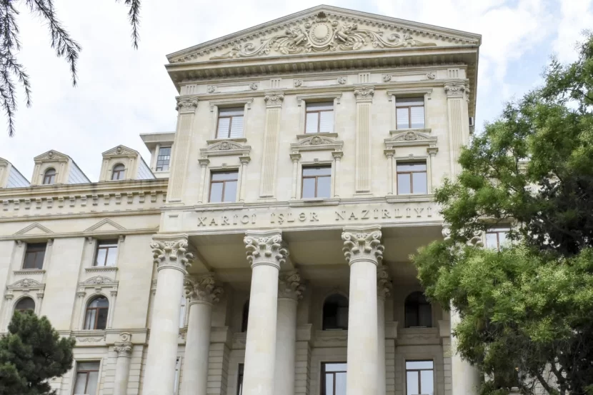 XİN Konstitusiya Günü ilə bağlı paylaşım etdi