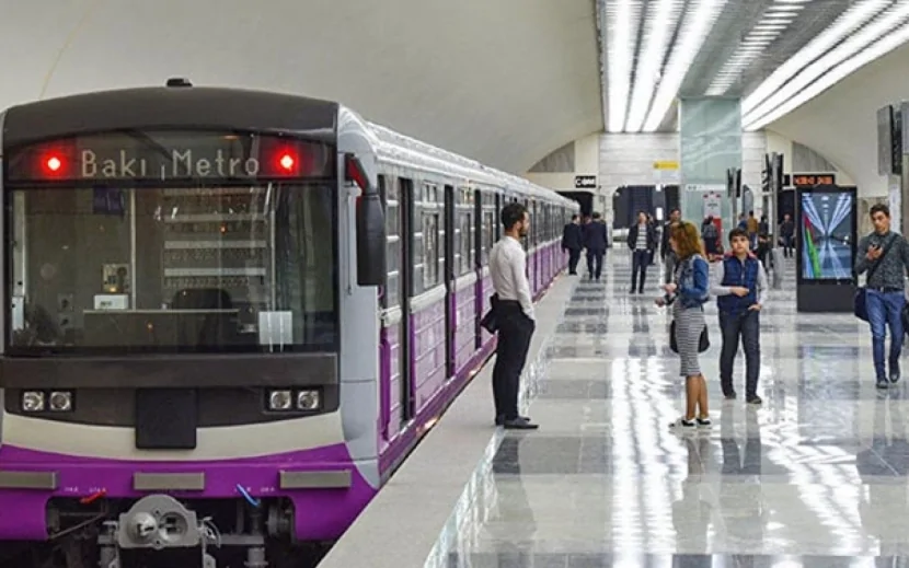 Metrodan istifadə edənlərin DİQQƏTİNƏ
