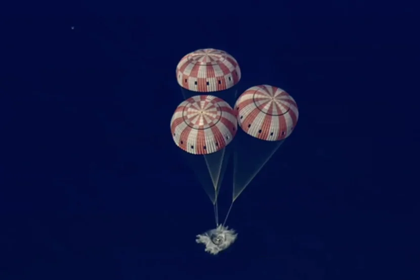 Artemis II missiyasının heyəti Yerə qayıtdı- VİDEO