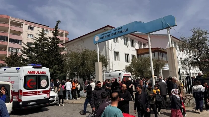 Türkiyədə məktəbə hücum edən şagirdin atası SAXLANILDI