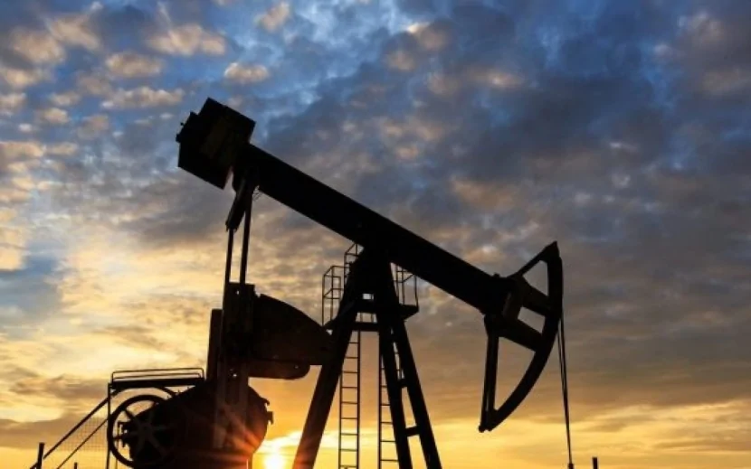 “Brent” bahalaşdı, WTI isə ucuzlaşdı