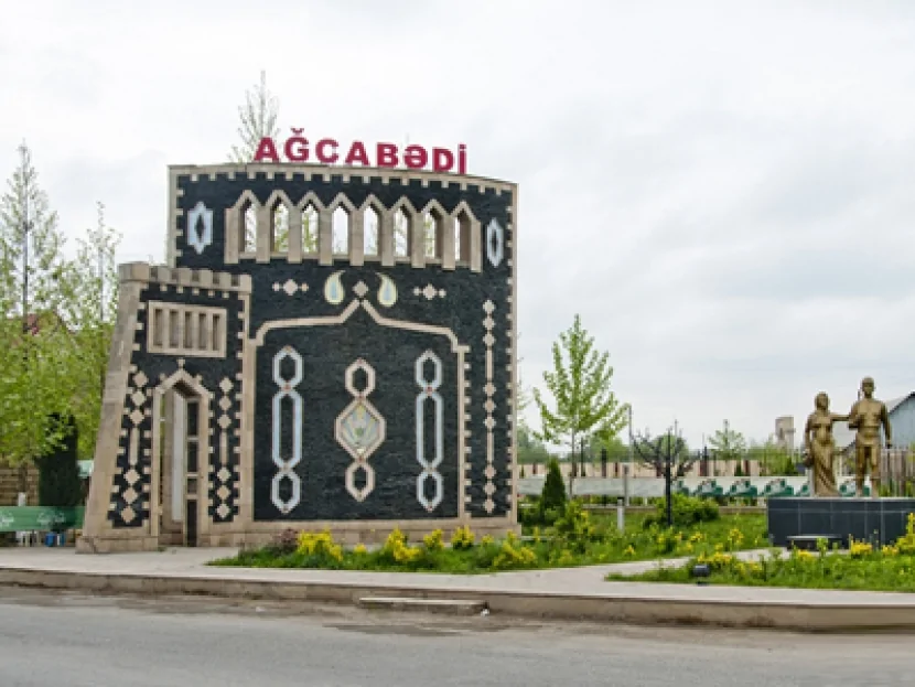 Azərbaycanda DƏHŞƏT: Ər arvadını  ÖLDÜRDÜ