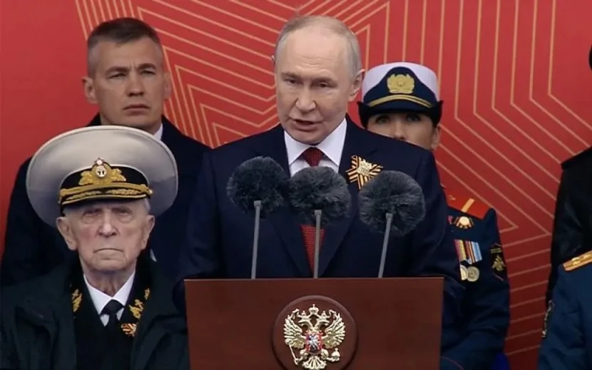 Putin: Nasizmi sovet xalqları məğlub edib