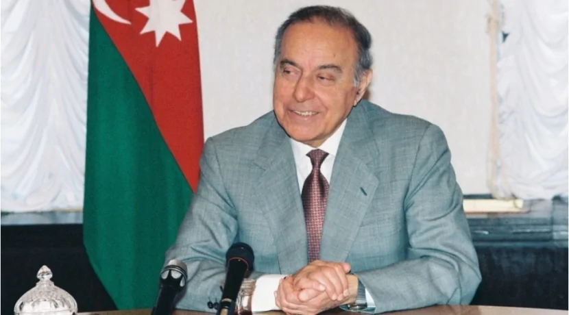 Azərbaycan XİN Heydər Əliyevlə bağlı paylaşım edib