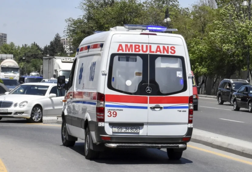 Azərbaycanda kişi avtomobilinin altında qalaraq ÖLDÜ
