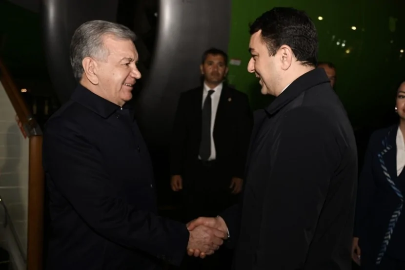 Özbəkistan Prezidenti Azərbaycana səfərə gəlib