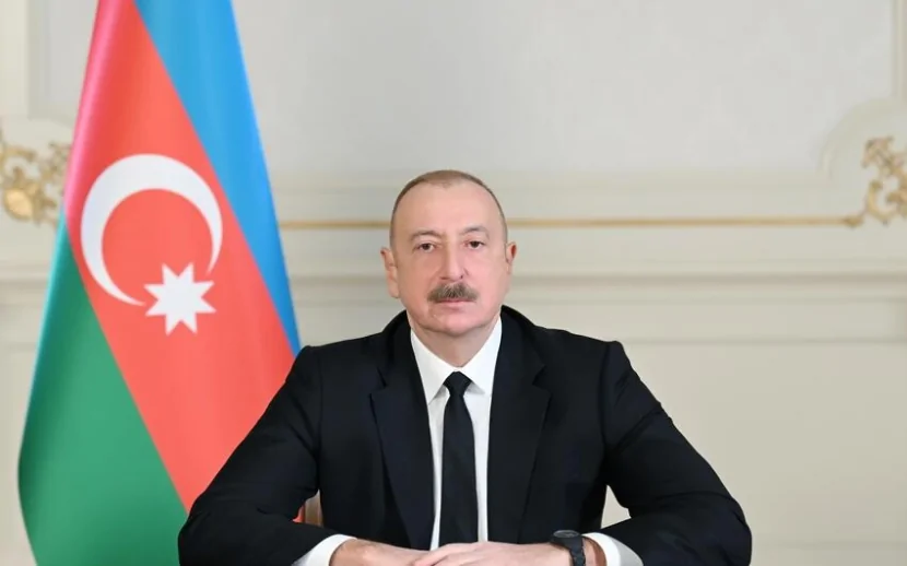 Qambiya Prezidenti İlham Əliyevə təbrik ünvanlayıb