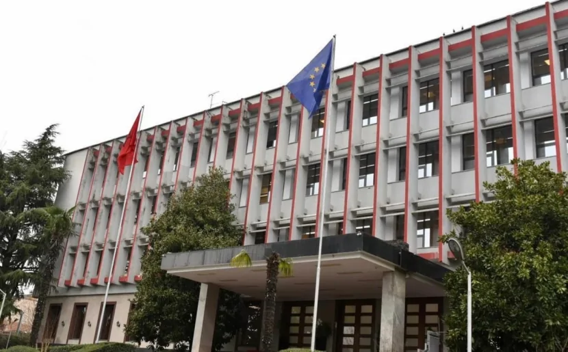 Rusiya səfiri Albaniya XİN-ə ÇAĞRILIB