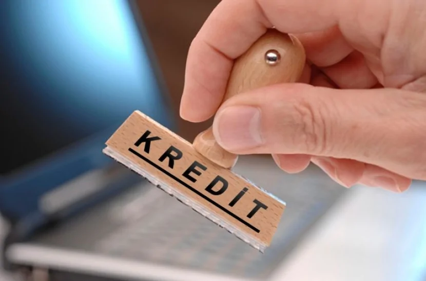 Azərbaycanda problemli kreditlərin məbləği artdı