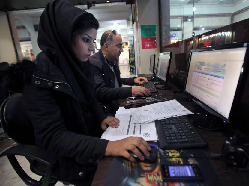 İranda internetə çıxış BƏRPA EDİLƏCƏK