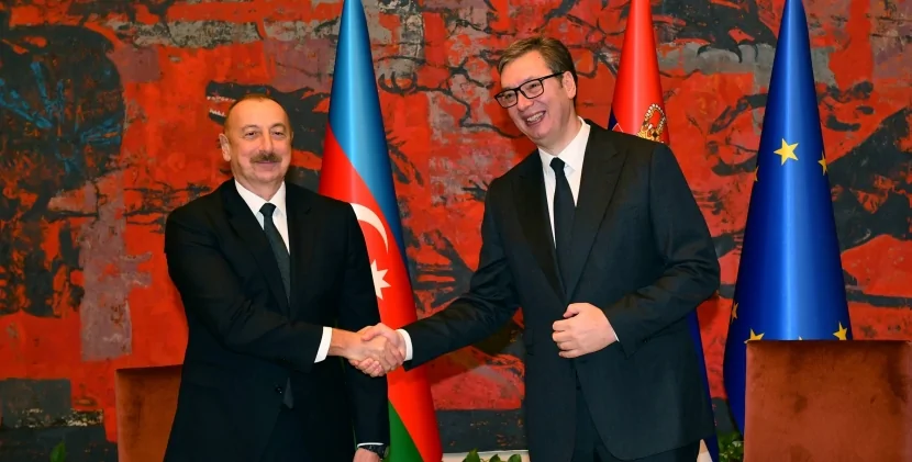Vuçiç İlham Əliyevi təbrik edib