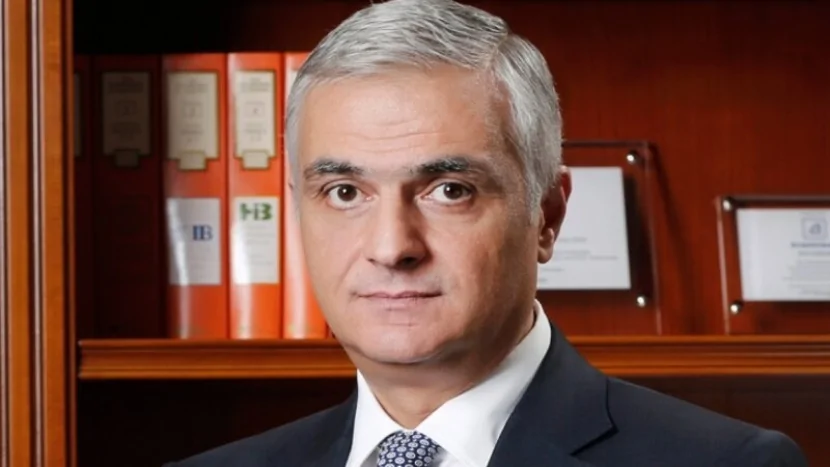 Ermənistan Aİİ-dən çıxmağa tələsmir - Qriqoryan