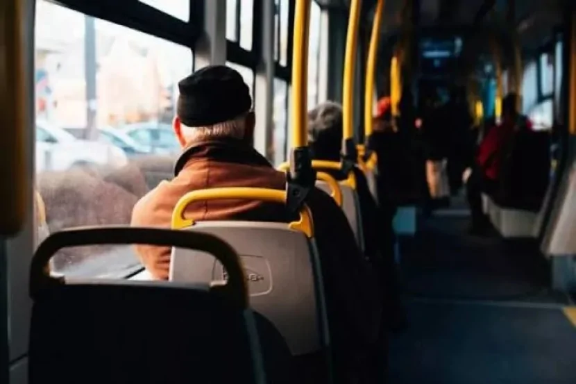 Azərbaycanda avtobusda DƏHŞƏT: Kişi ÖLDÜ