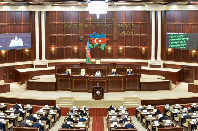 Deputatlar bu həftə 10 məsələ müzakirə edəcəklər