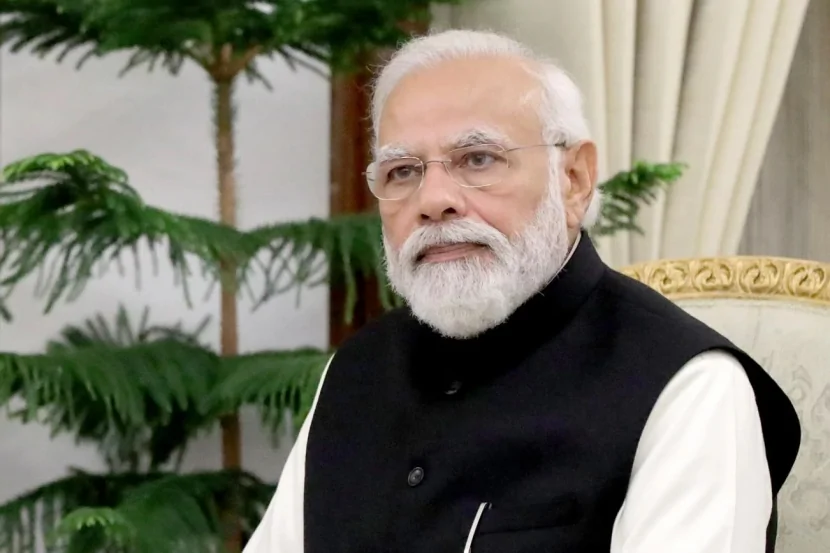 Modi baş nazirlik rekordunu qırdı