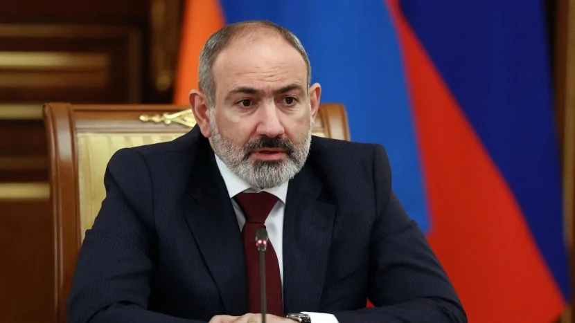 Paşinyan: Türkiyə ilə dəmir yolu tezliklə açıla bilər