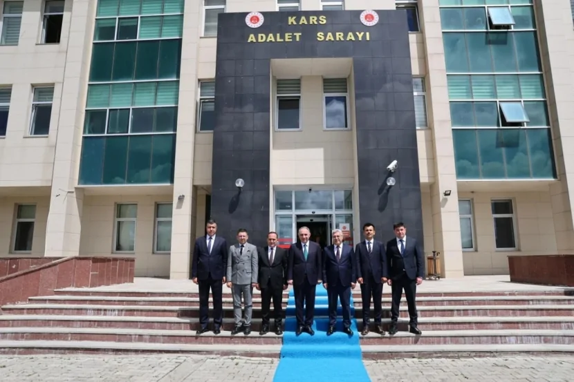 Kamran Əliyev Türkiyədə səfərdədir