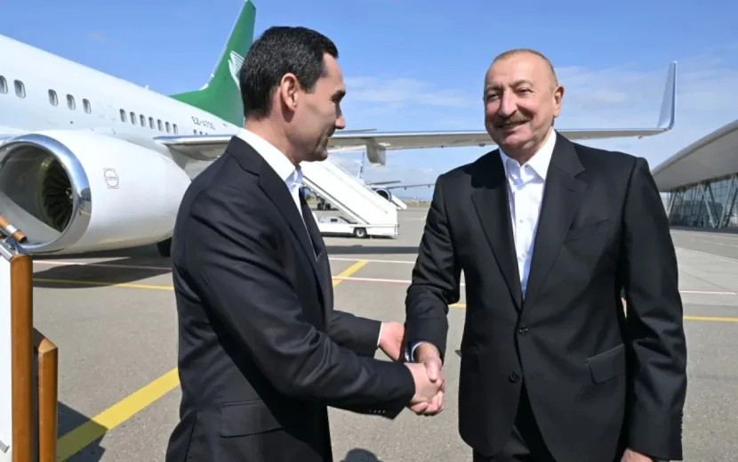 İlham Əliyev Berdiməhəmmədovu Füzulidə qarşıladı - FOTOLAR